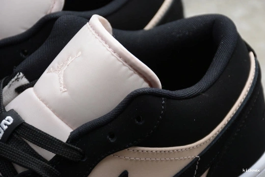 (W) DC0774-003 Guava DC0774-003 Jordan  Ice Black Low 1 0516